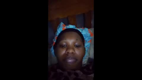 momsdoll online show from 04-03-26, 11:47