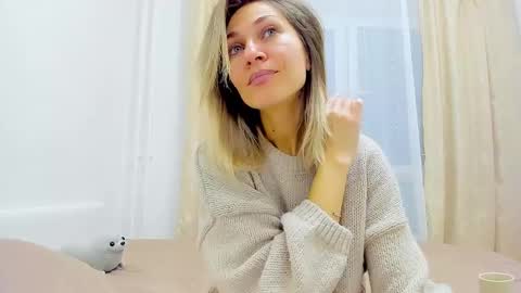 Snapshot of mona_cruz chatting on 12-09-24, 05:07 Mona online show from 12-09-24, 05:07