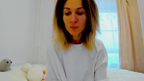 Snapshot of mona_cruz chatting on 12-26-24, 07:24 Mona online show from 12-26-24, 07:24