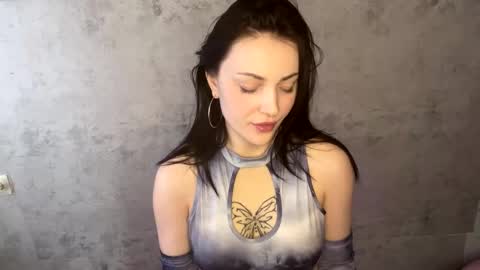 Snapshot of mona_fox chatting on 02-15-26, 07:51 Mona online show from 02-15-26, 07:51