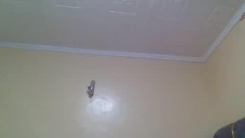 Snapshot of mona_luv1 chatting on 10-20-25, 12:00 Mona online show from 10-20-25, 12:00