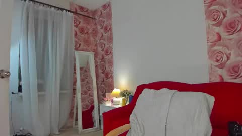 Monica online show from 12-18-24, 07:36