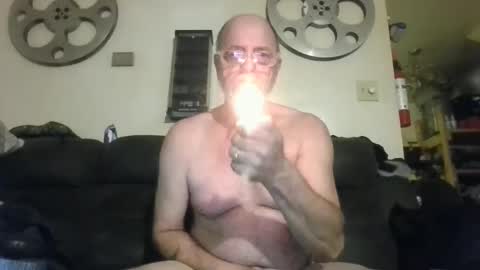 mondaymonday online show from 01-01-25, 03:24