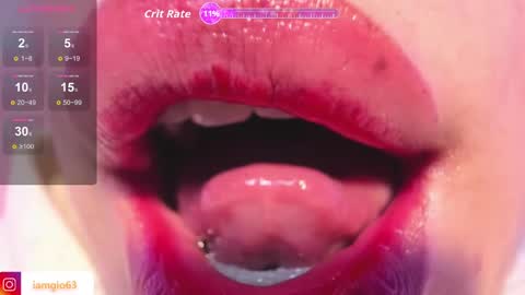 Snapshot of monica_amberr chatting on 10-16-25, 03:51 I am Gio online show from 10-16-25, 03:51