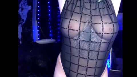 Snapshot of monica_lily chatting on 09-29-25, 02:55 Monica online show from 09-29-25, 02:55