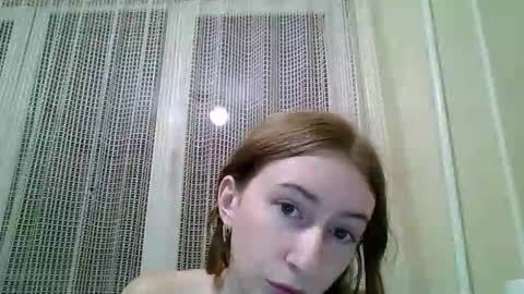 Snapshot of monica_tamayo chatting on 10-25-25, 09:09 Monica online show from 10-25-25, 09:09