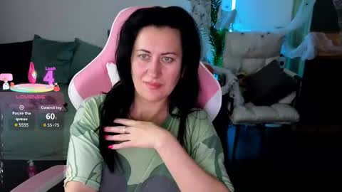 Monica online show from 10-18-25, 09:59