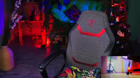 Monika online show from 12-29-24, 07:00