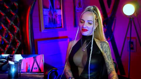 Monika online show from 02-06-26, 10:51