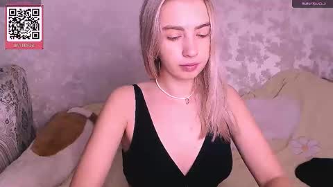 monicamoonlight online show from 10-02-25, 10:22