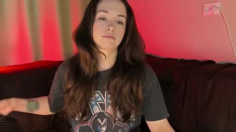 Snapshot of monicarocket chatting on 09-23-25, 12:19 Monica online show from 09-23-25, 12:19