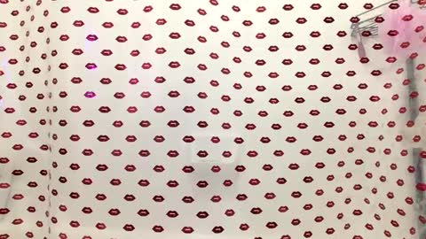 Snapshot of monicav21 chatting on 01-24-25, 06:35 Monica online show from 01-24-25, 06:35