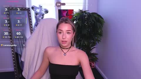 Monica online show from 10-08-25, 01:42