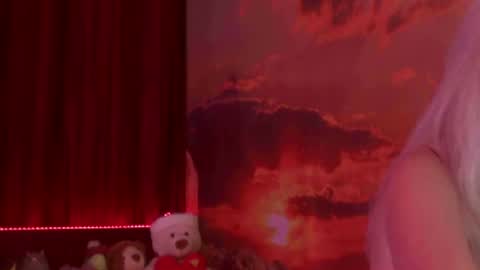 Snapshot of monicutex chatting on 01-12-25, 05:56 Monika    online show from 01-12-25, 05:56