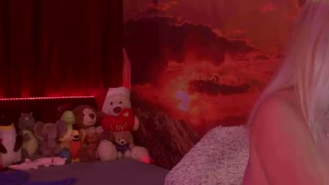 Snapshot of monicutex chatting on 02-14-25, 04:37 Monika    online show from 02-14-25, 04:37