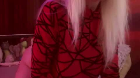 Snapshot of monicutex chatting on 10-01-25, 01:55 Monika    online show from 10-01-25, 01:55