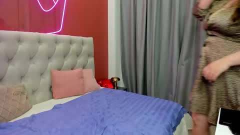 Monika online show from 02-18-26, 01:01