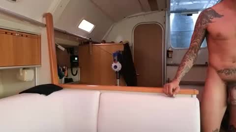 Monk and Mia online show from 03-05-26, 09:49