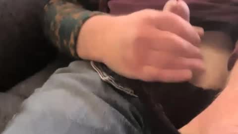 Snapshot of monkeedance chatting on 12-30-24, 07:53 Monkee Dance online show from 12-30-24, 07:53