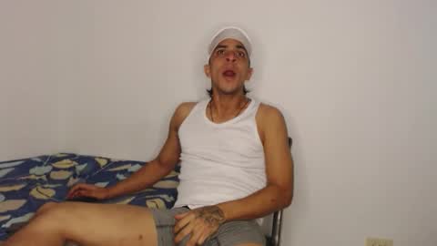 Snapshot of monkey_uchiha77 chatting on 11-23-25, 11:54 simon dice online show from 11-23-25, 11:54