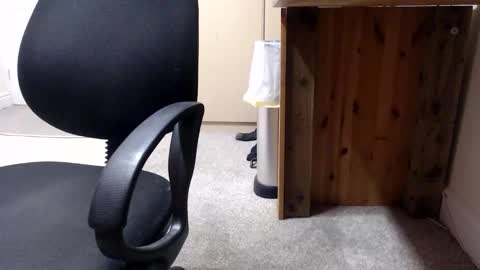 monkeypawpony online show from 01-19-26, 08:18