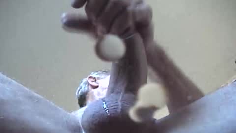 Snapshot of monkeyspank82 chatting on 01-05-26, 09:29 monkeyspank82 online show from 01-05-26, 09:29