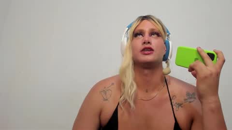 veronika ind online show from 02-27-25, 01:16