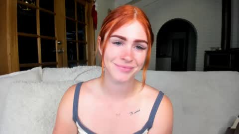 Snapshot of monslifex chatting on 02-09-25, 09:37 Mons life online show from 02-09-25, 09:37