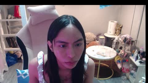 ELYSE A SIMPLE GIRL online show from 01-19-26, 11:25