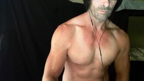 Snapshot of monsterdildos chatting on 03-06-25, 11:03 monsterdildos online show from 03-06-25, 11:03