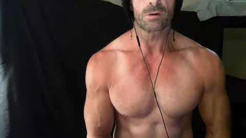 Snapshot of monsterdildos chatting on 03-09-25, 02:29 monsterdildos online show from 03-09-25, 02:29