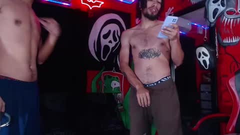 Xavier Rodriguez online show from 12-17-25, 06:41