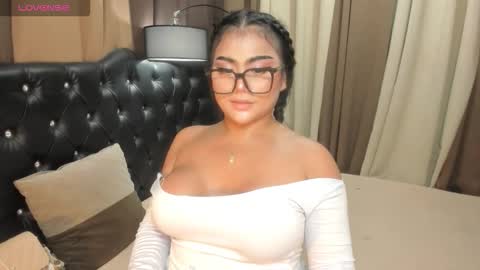 Snapshot of monstrouscockdivaontop chatting on 09-27-25, 10:59 Ruthie online show from 09-27-25, 10:59