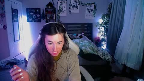Snapshot of monstrumologist chatting on 02-22-25, 01:11 Lydia Mooney online show from 02-22-25, 01:11