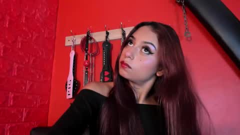 Snapshot of monttserratt chatting on 10-16-25, 07:37 Monttserratt online show from 10-16-25, 07:37