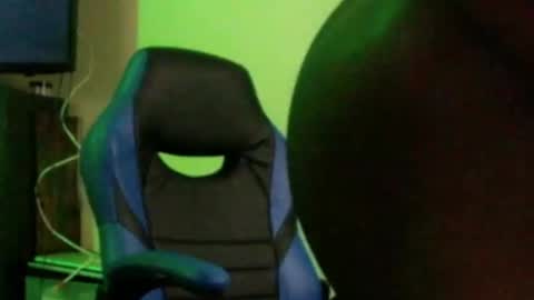 Snapshot of montydxxx2 chatting on 10-30-25, 09:26 montydxxx2 online show from 10-30-25, 09:26