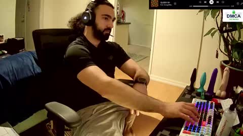 Snapshot of montygoon chatting on 03-06-25, 03:46 montygoon online show from 03-06-25, 03:46