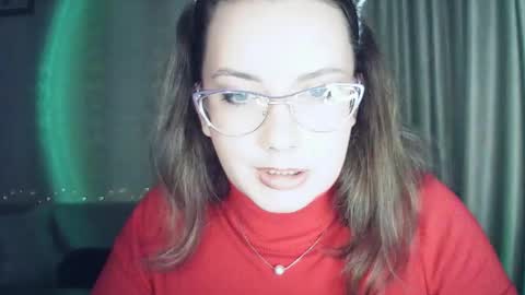 Snapshot of moodiemira chatting on 10-10-25, 03:33 moodiemira online show from 10-10-25, 03:33