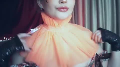 Snapshot of moodiemira chatting on 10-29-25, 02:58 moodiemira online show from 10-29-25, 02:58