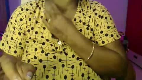 Maya online show from 11-27-25, 05:20