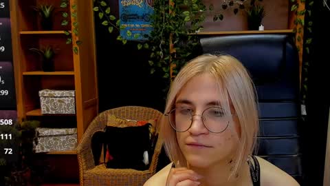 Katrin online show from 12-08-24, 02:18