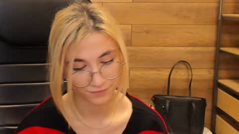 Katrin online show from 01-28-25, 05:11