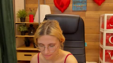 Katrin online show from 02-20-25, 07:19