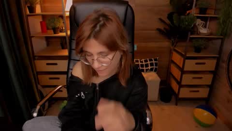 Katrin online show from 10-11-25, 08:51