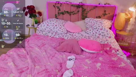 Moon  Bunny online show from 10-03-25, 04:59