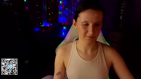 Lola online show from 01-31-25, 03:11