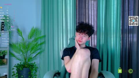 moon_gloww online show from 04-09-26, 05:18