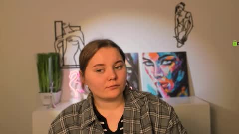 moon-shine25 online show from 11-10-25, 12:15