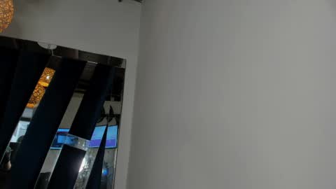 Luna  online show from 03-12-25, 06:11