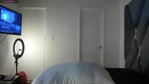 Luna  online show from 10-06-25, 06:38